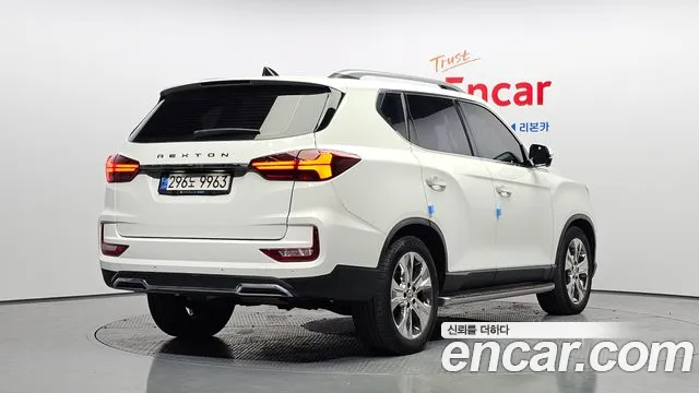 KG_Mobility_Ssangyong Rexton — фото 1