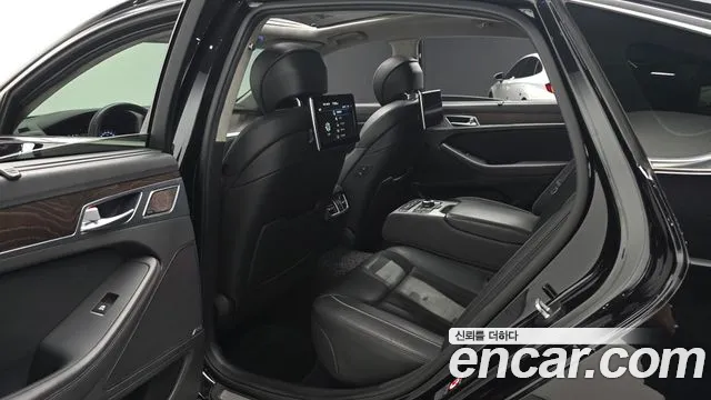 Genesis G80 — фото 11