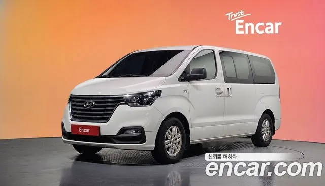 Hyundai Starex — фото 20