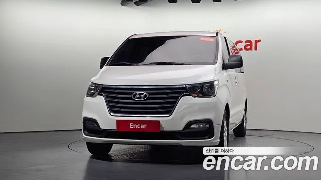 Hyundai Starex — фото 2