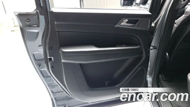 KG_Mobility_Ssangyong Rexton — фото 25