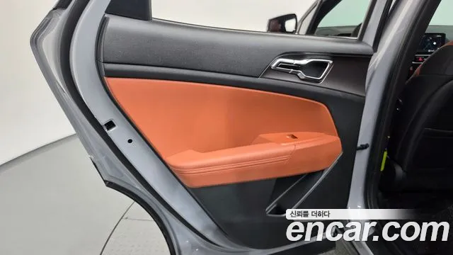 Kia Sportage — фото 25