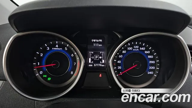 Hyundai Avante — фото 8