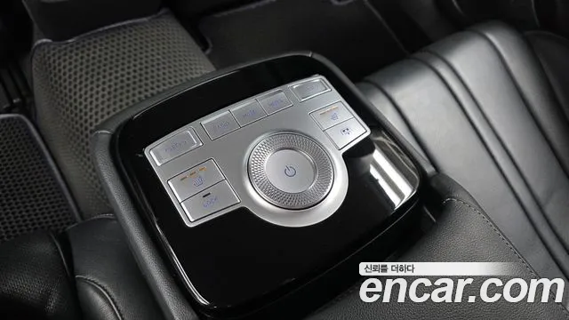 Genesis G80 — фото 18
