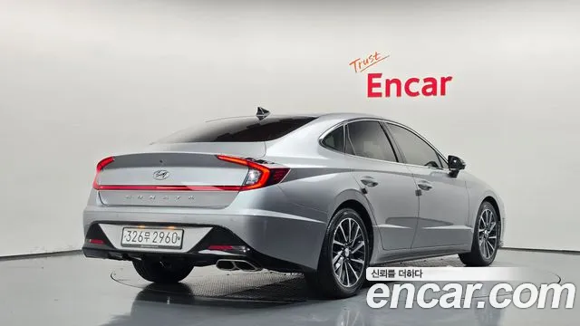 Hyundai Sonata — фото 2