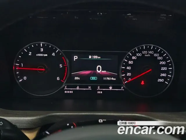 Kia Sorento — фото 11