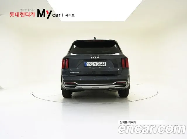 Kia Sorento — фото 4