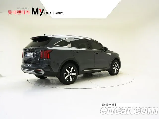 Kia Sorento — фото 5