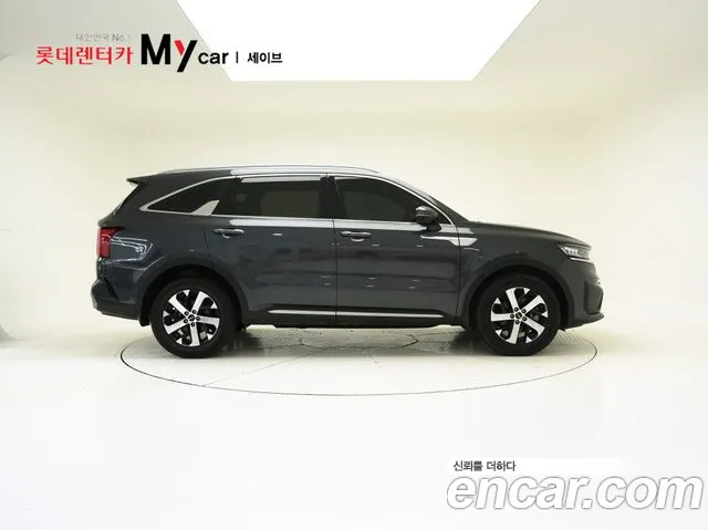 Kia Sorento — фото 6