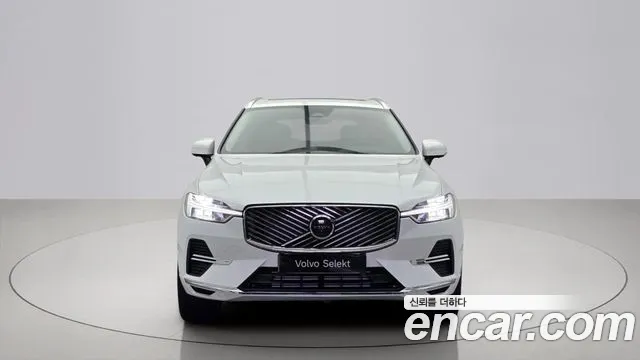 Volvo XC60 — фото 2