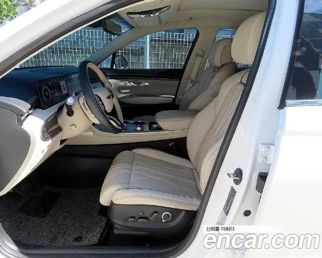 Genesis GV70 — фото 11