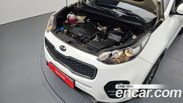 Kia Sportage — фото 6