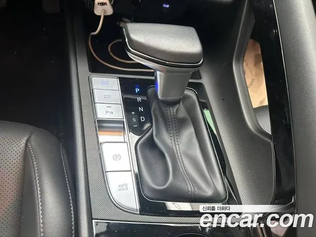 Hyundai Avante — фото 15