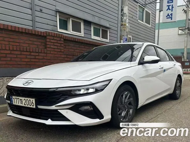 Hyundai Avante — фото 2