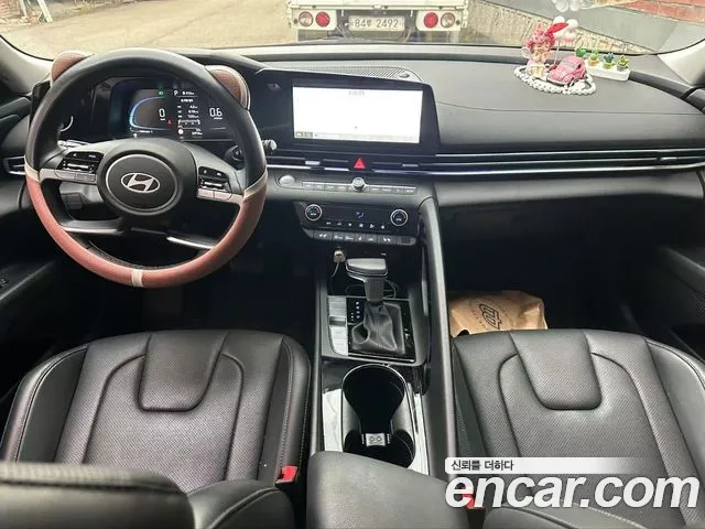 Hyundai Avante — фото 7