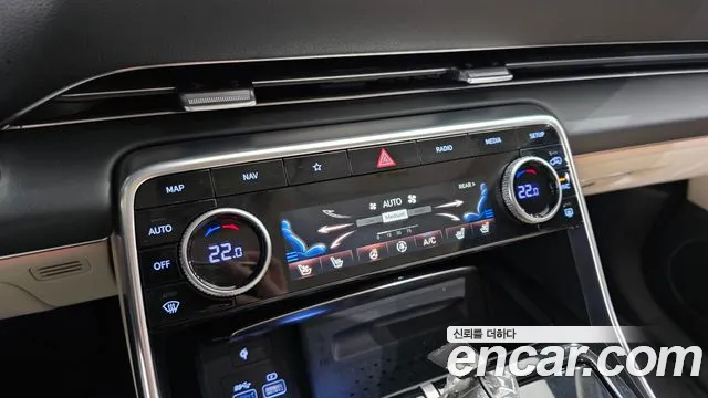 Genesis GV80 — фото 20