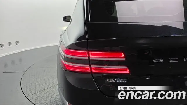 Genesis GV80 — фото 23