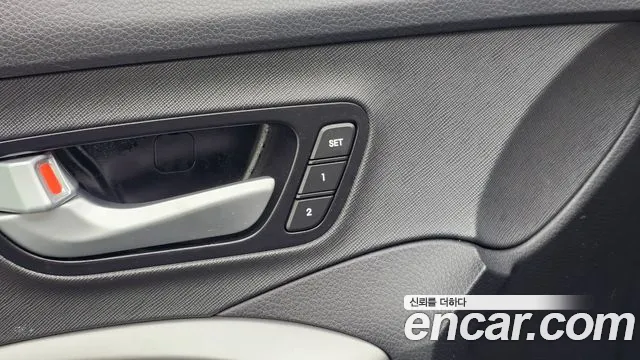 Hyundai Santa Fe — фото 17