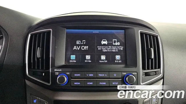 Hyundai Starex — фото 17