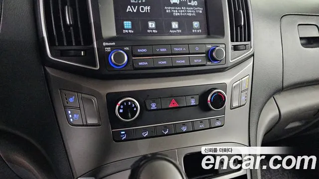 Hyundai Starex — фото 19