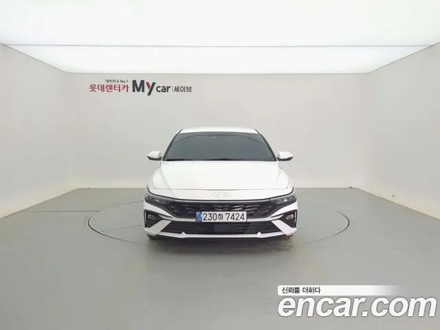 Hyundai Avante — фото 8