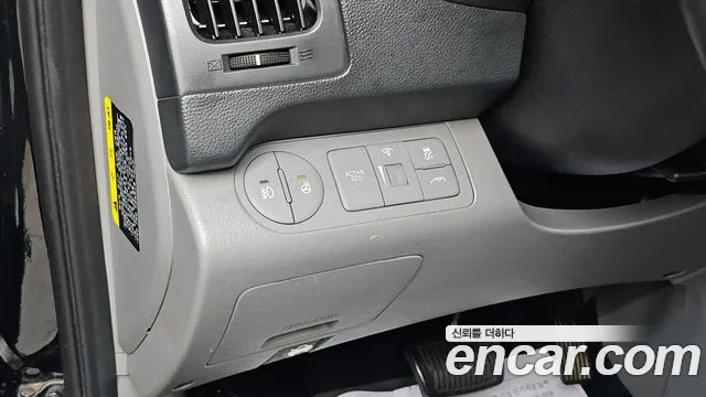 Hyundai Starex — фото 14