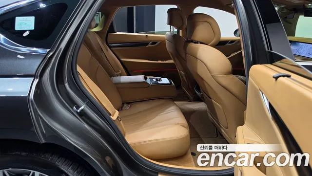 Genesis G80 — фото 11