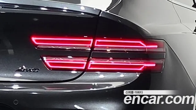 Genesis G80 — фото 23