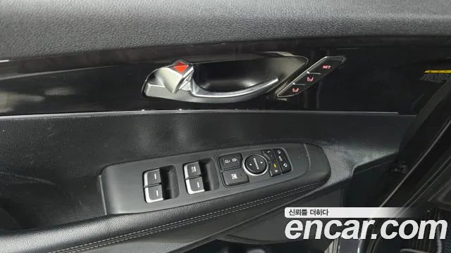 Kia Sorento — фото 15