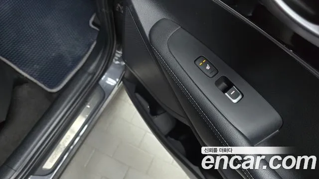 Kia Sorento — фото 26