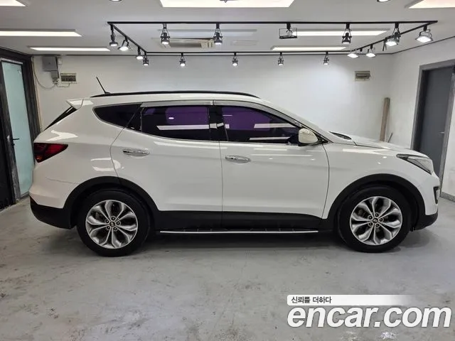Hyundai Santa Fe — фото 4