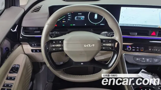 Kia Carnival — фото 13