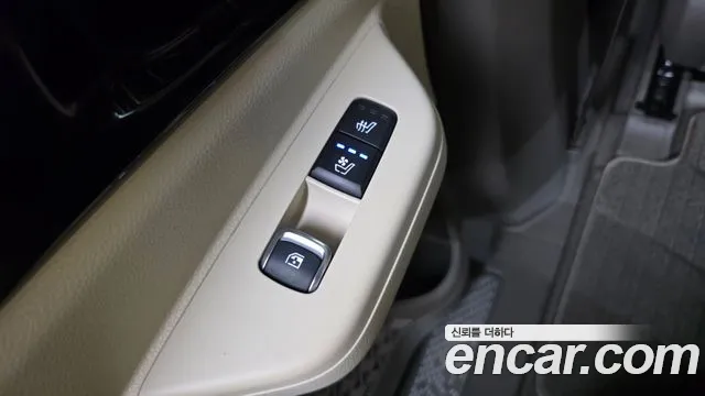 Kia Carnival — фото 19