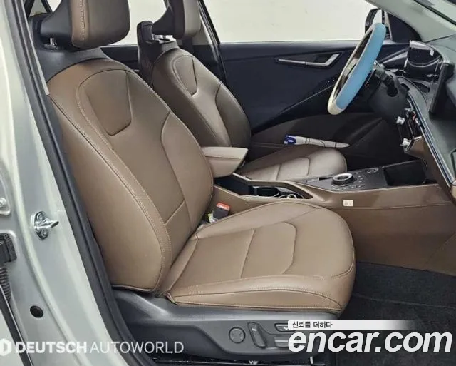 Kia Niro — фото 10