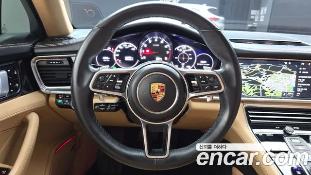 Porsche Panamera — фото 17