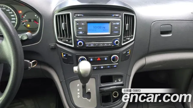 Hyundai Starex — фото 18