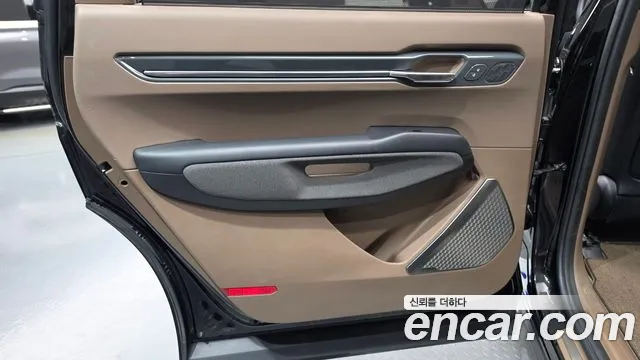 Kia EV9 — фото 25