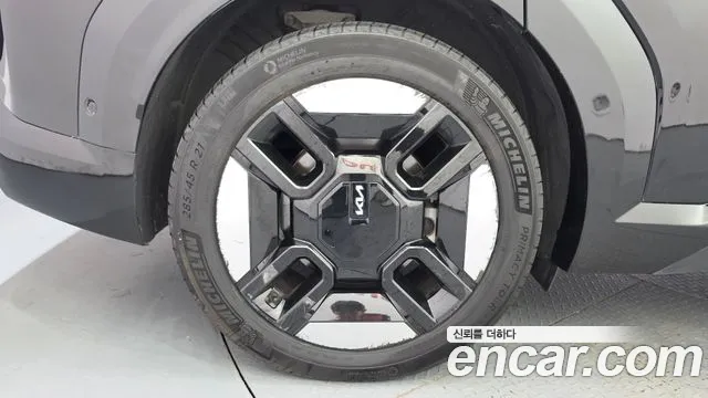 Kia EV9 — фото 4