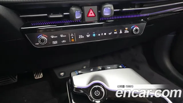 Kia EV6 — фото 17