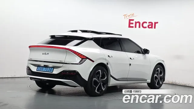 Kia EV6 — фото 2