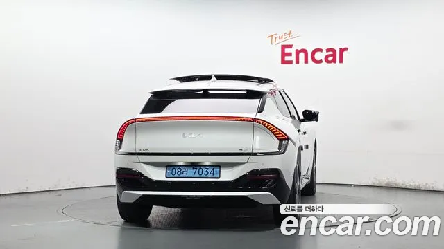 Kia EV6 — фото 4