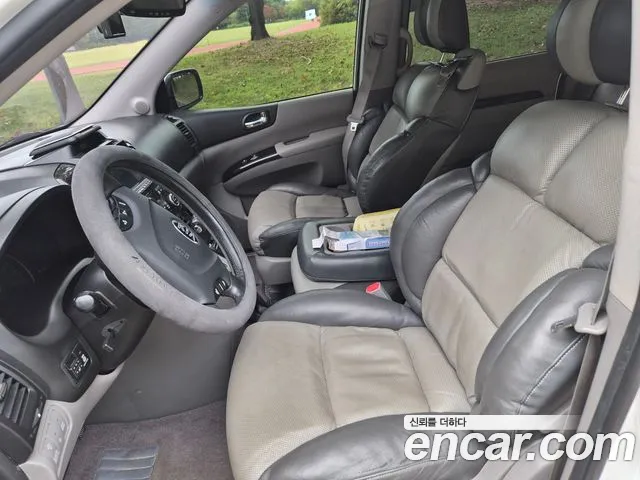 Kia Sorento — фото 6