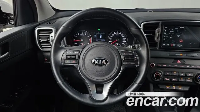 Kia Sportage — фото 12