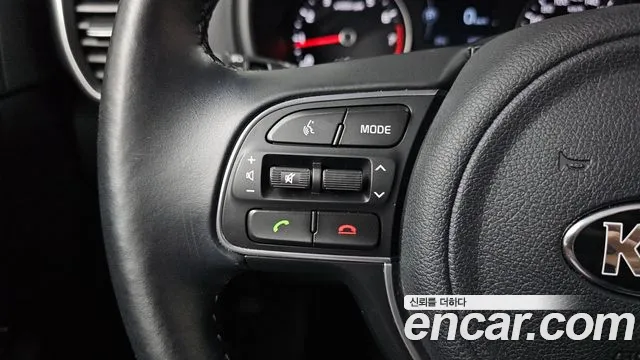 Kia Sportage — фото 16