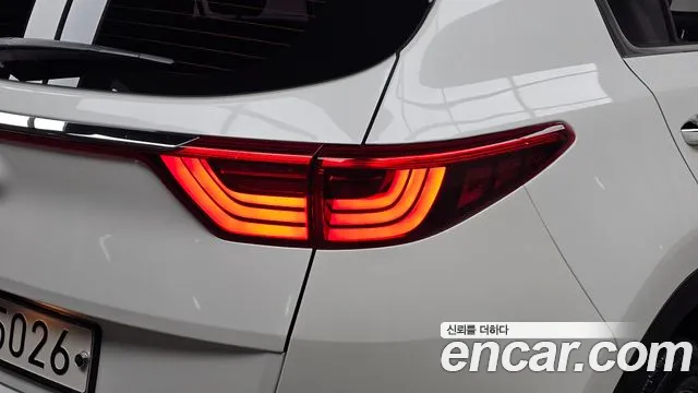 Kia Sportage — фото 23