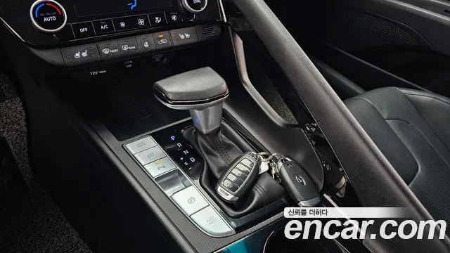 Hyundai Avante — фото 8