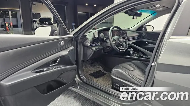 Hyundai Avante — фото 9