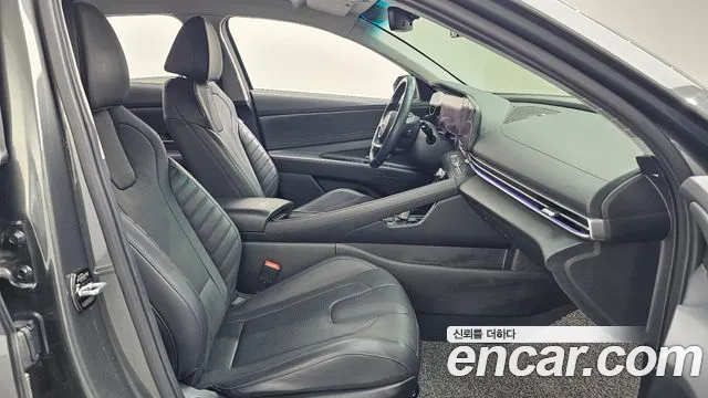 Hyundai Avante — фото 10