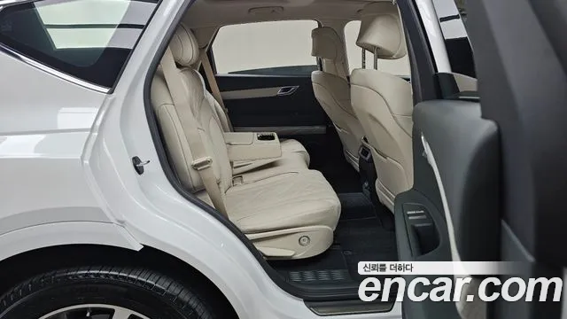 Genesis GV80 — фото 10