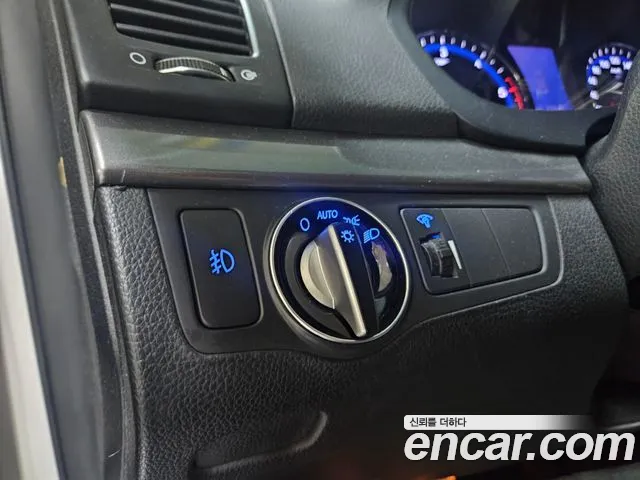 Hyundai i40 — фото 13